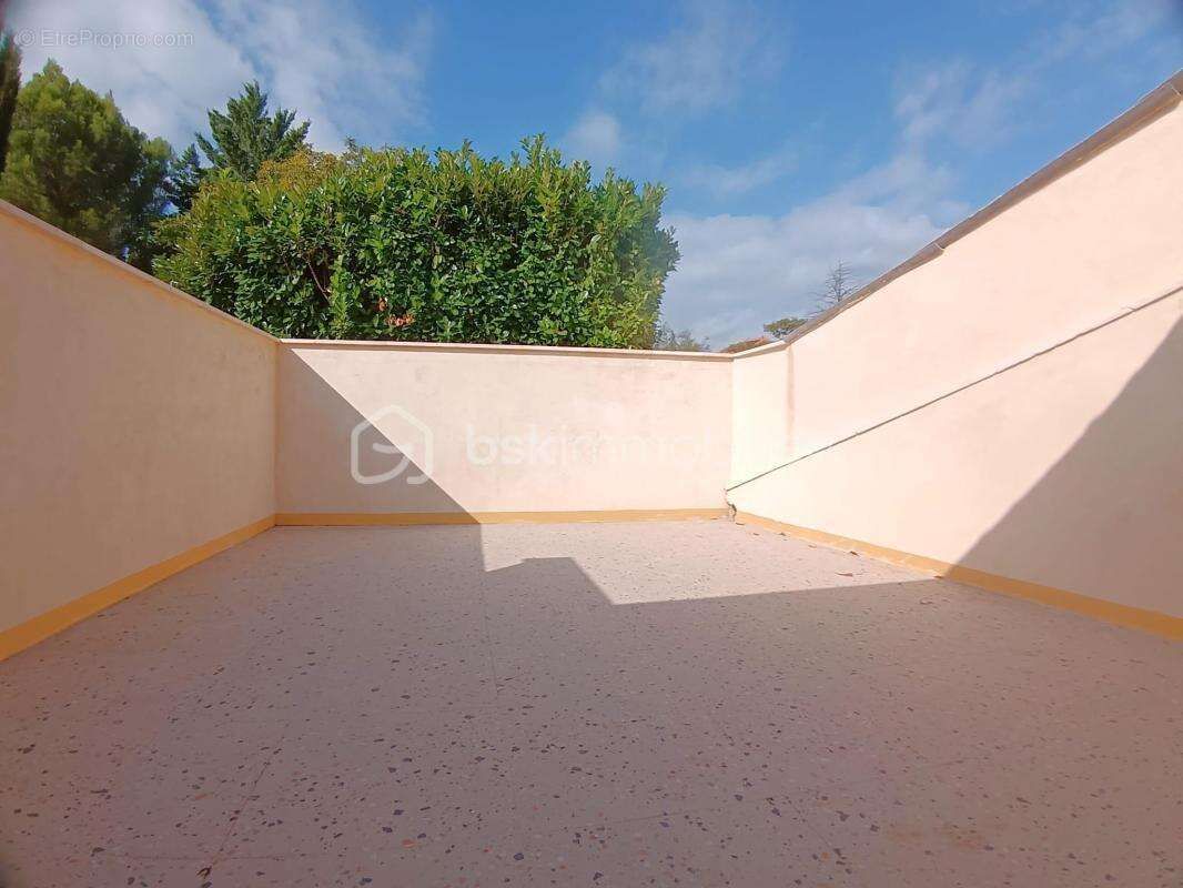 Appartement à LA BRILLANNE