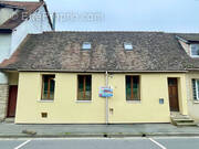 Maison à CHAUMONT-EN-VEXIN