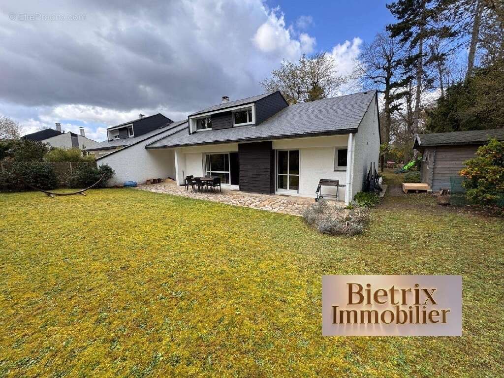 Maison à L'ISLE-ADAM