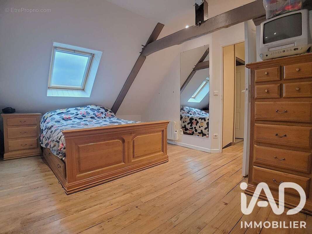 Maison 66 m² à Saint-Jal  - photo 5