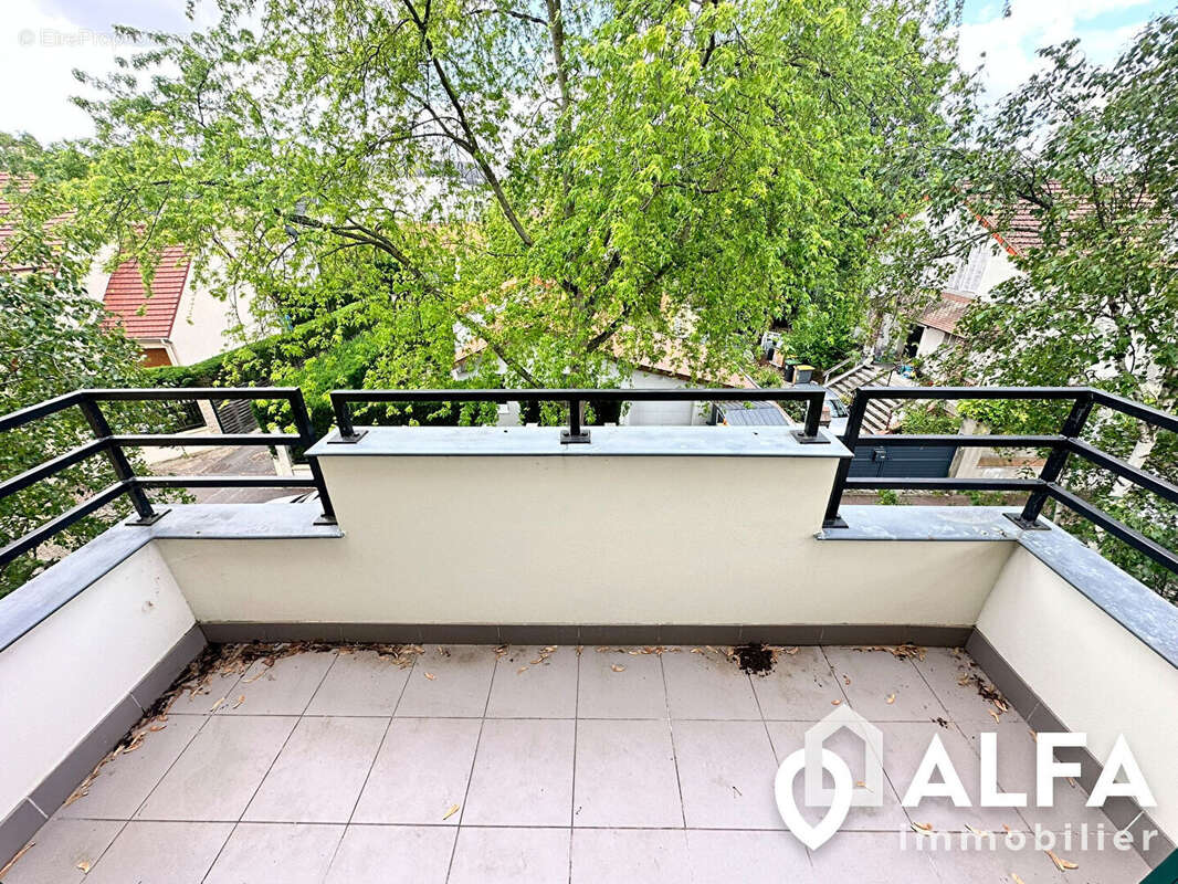 Appartement à SAINT-GRATIEN