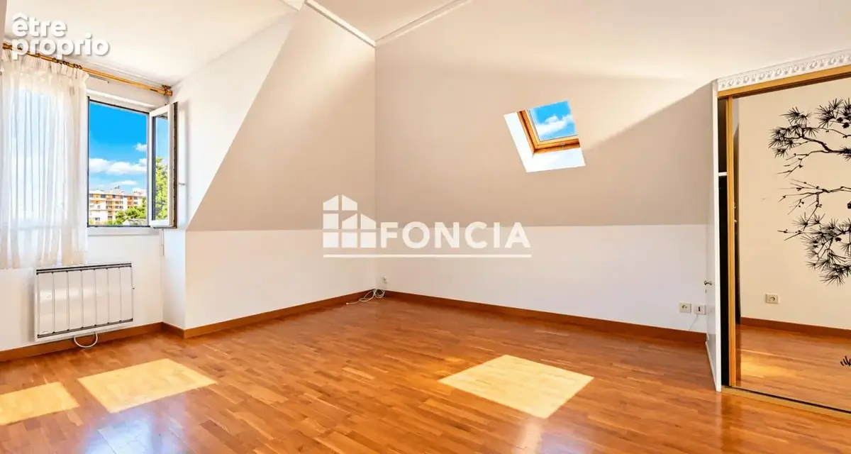 NANTERRE – Appartement 4 pièces - photo 6