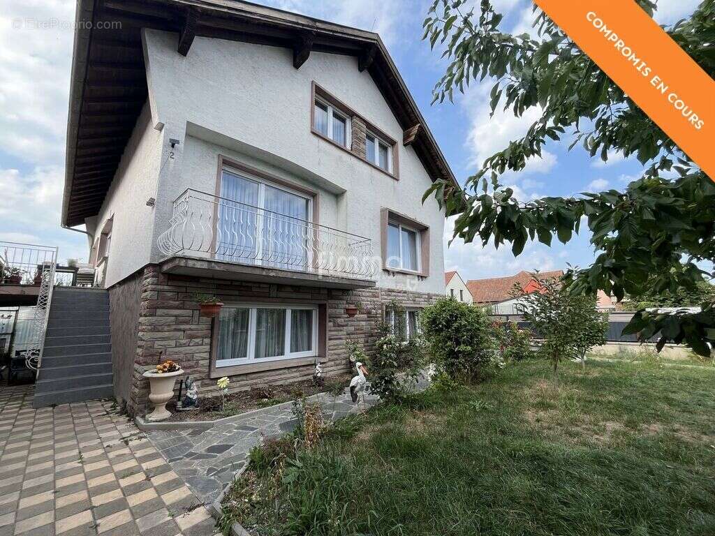 Maison à SERMERSHEIM