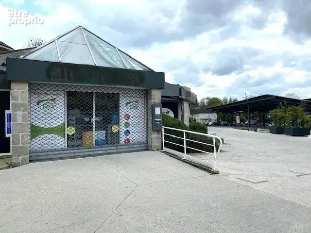 Commerce à MALEMORT-SUR-CORREZE