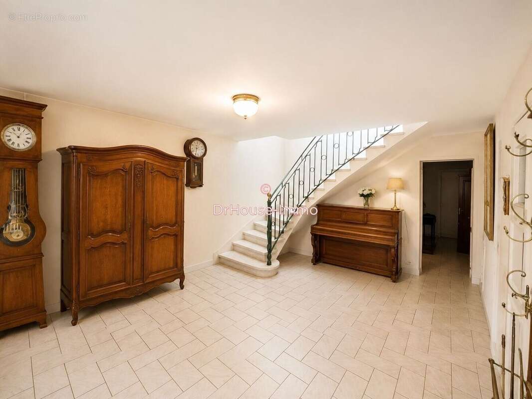 Maison 146 m² à Talence  - photo 16