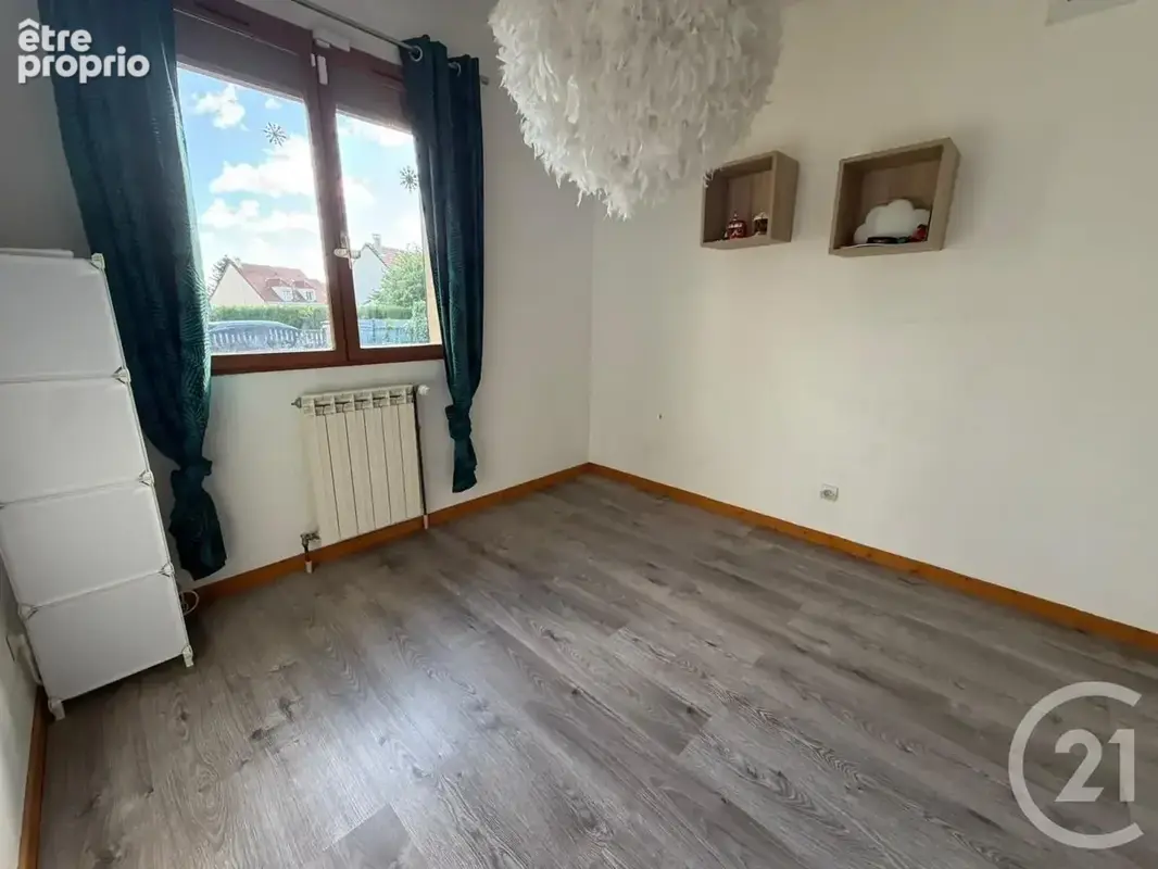 Maison 5 pièces 85 m² à vendre à Juilly (77230) - photo 7