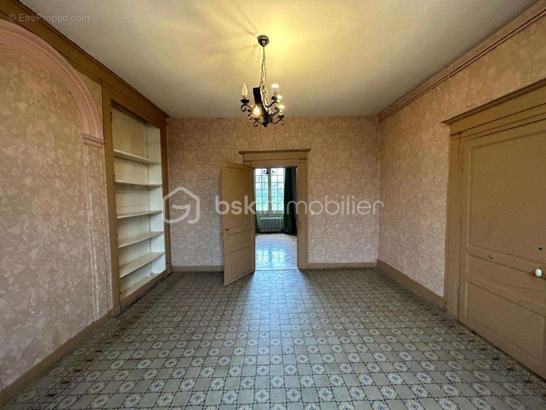 Maison à JAVRON-LES-CHAPELLES