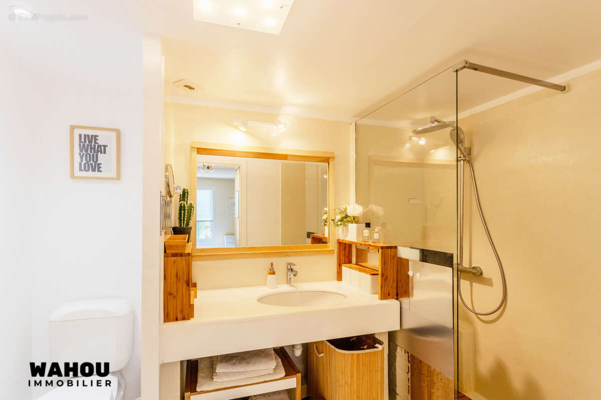 Appartement à MANDELIEU-LA-NAPOULE