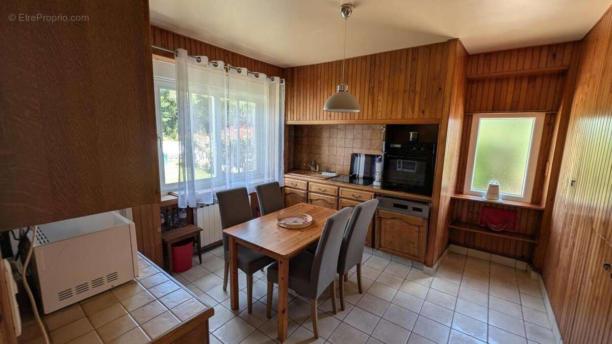 Maison 130 m² à Clohars-Fouesnant  - photo 6