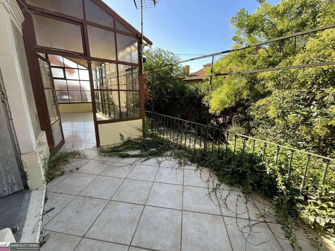 Appartement à BEZIERS