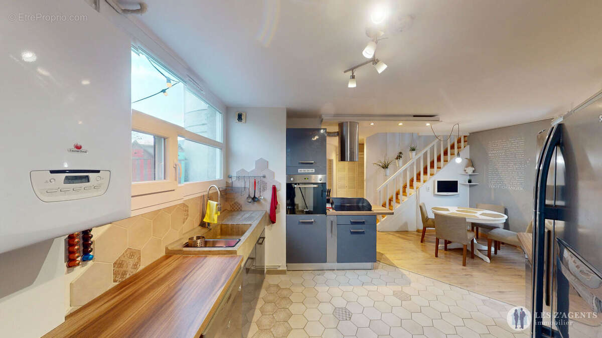 Appartement à SAINT-MARTIN-D'HERES