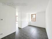 Appartement à BRENTHONNE