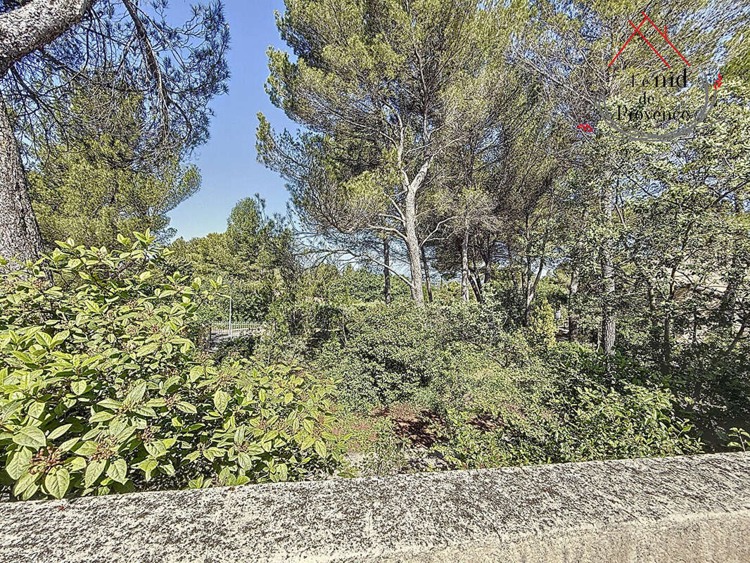 Maison à PERNES-LES-FONTAINES