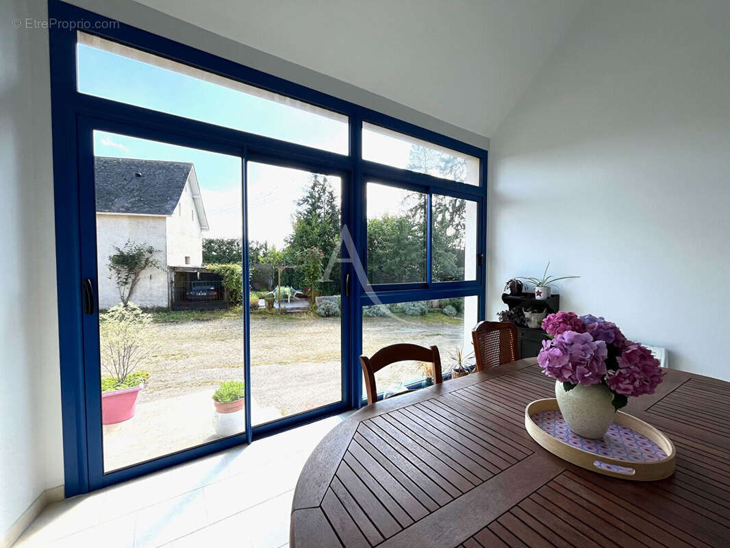 Maison à NUILLE-SUR-VICOIN