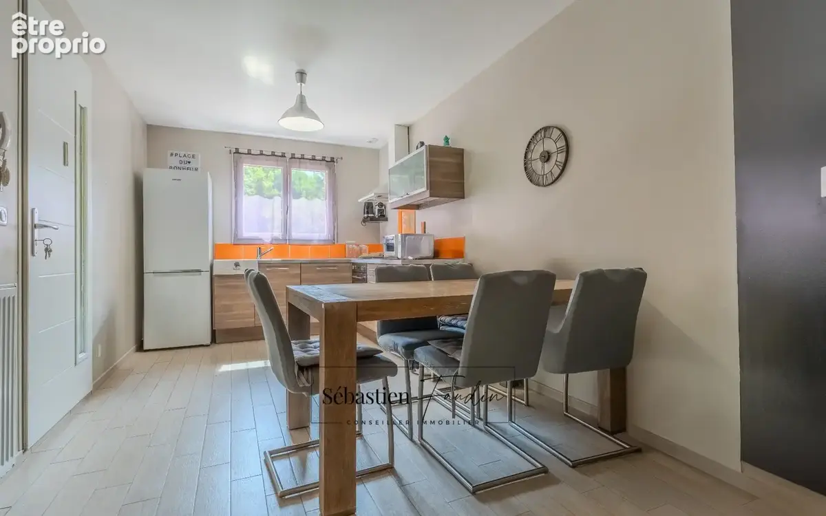 Domaine à vendre à Rousset à 15 minutes d'Aix-en-Provence - 8 000 m² - plusieurs logements - 262 m² habitables - calme absolu -  - photo 38