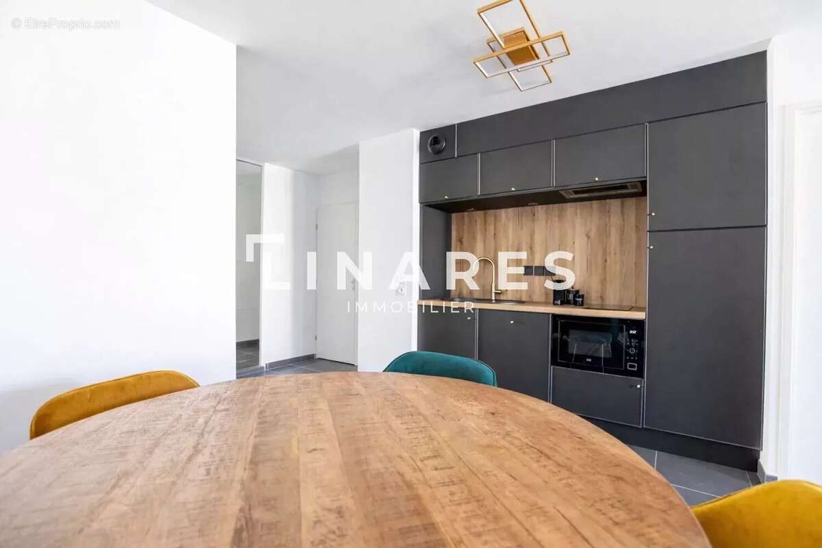 Appartement à MARSEILLE-8E