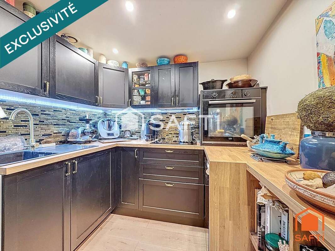 Photo 2 - Maison à REGUSSE