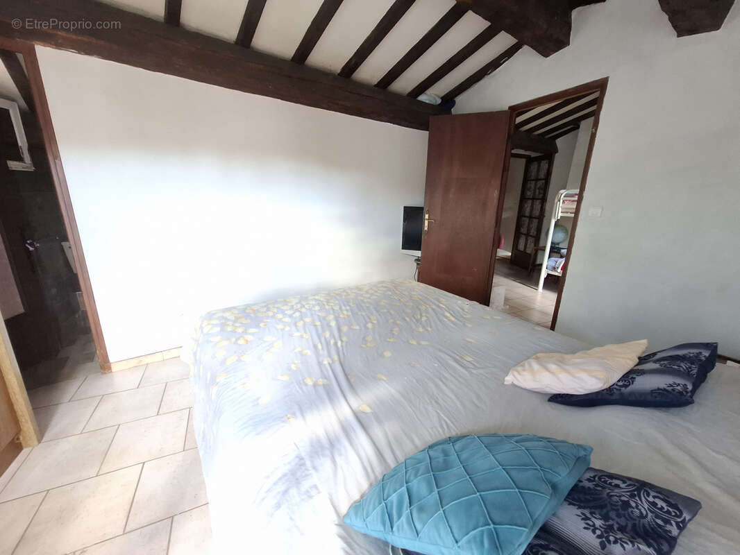 Appartement à SAINT-CYR-SUR-MER