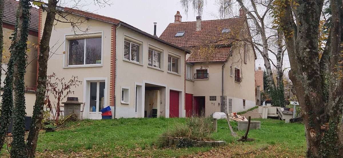 Maison à THOURY-FEROTTES