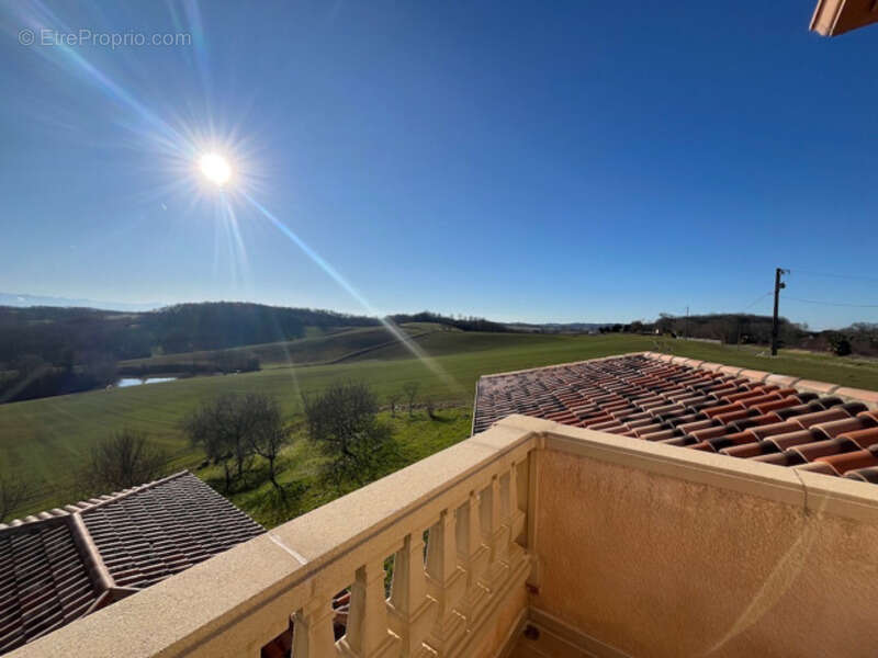 Maison à SAINTE-DODE