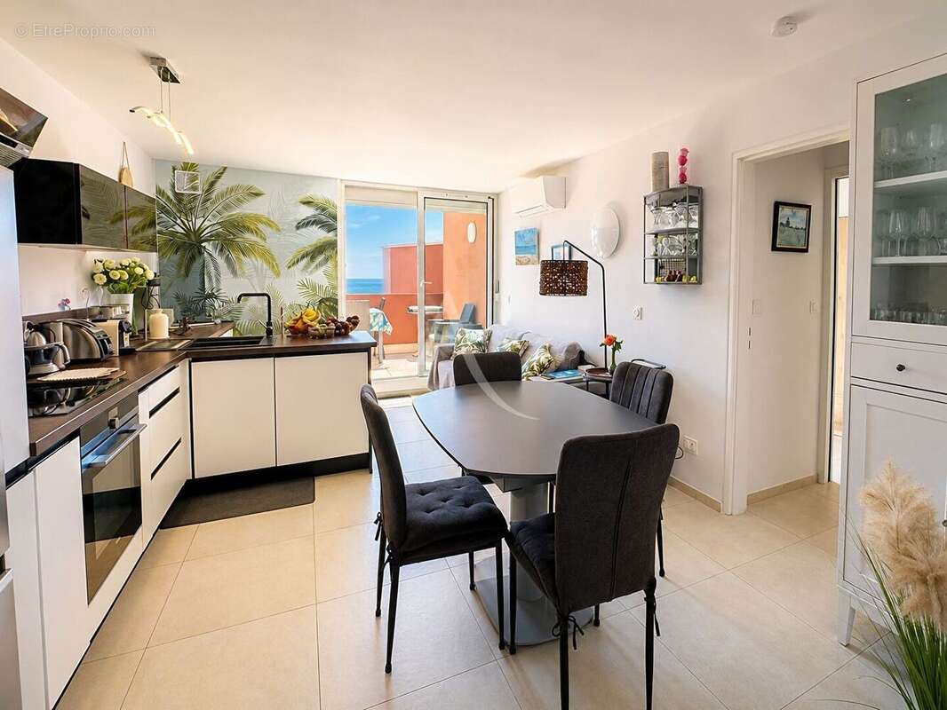Appartement Sète 2 pièces  cabine 46 m² - photo 2