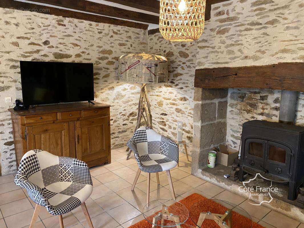 Maison à ARNAC