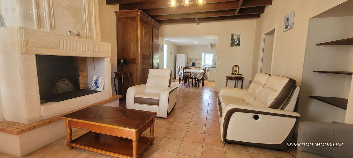 Maison à MIRAMBEAU