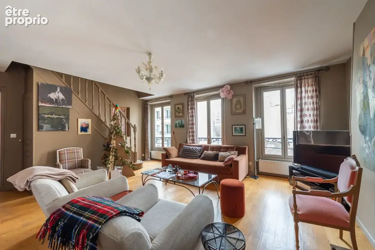 Appartement à PARIS-15E