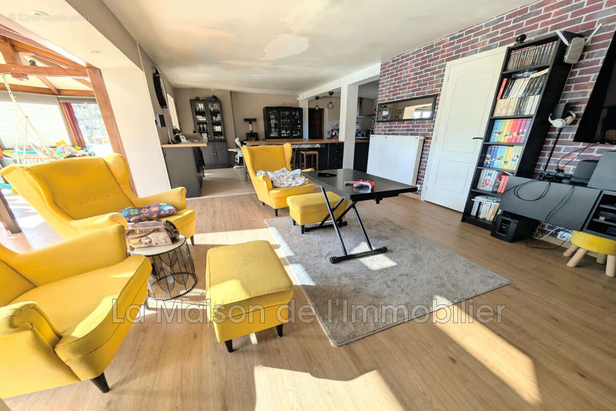 Maison à PONT-DE-L&#039;ARCHE