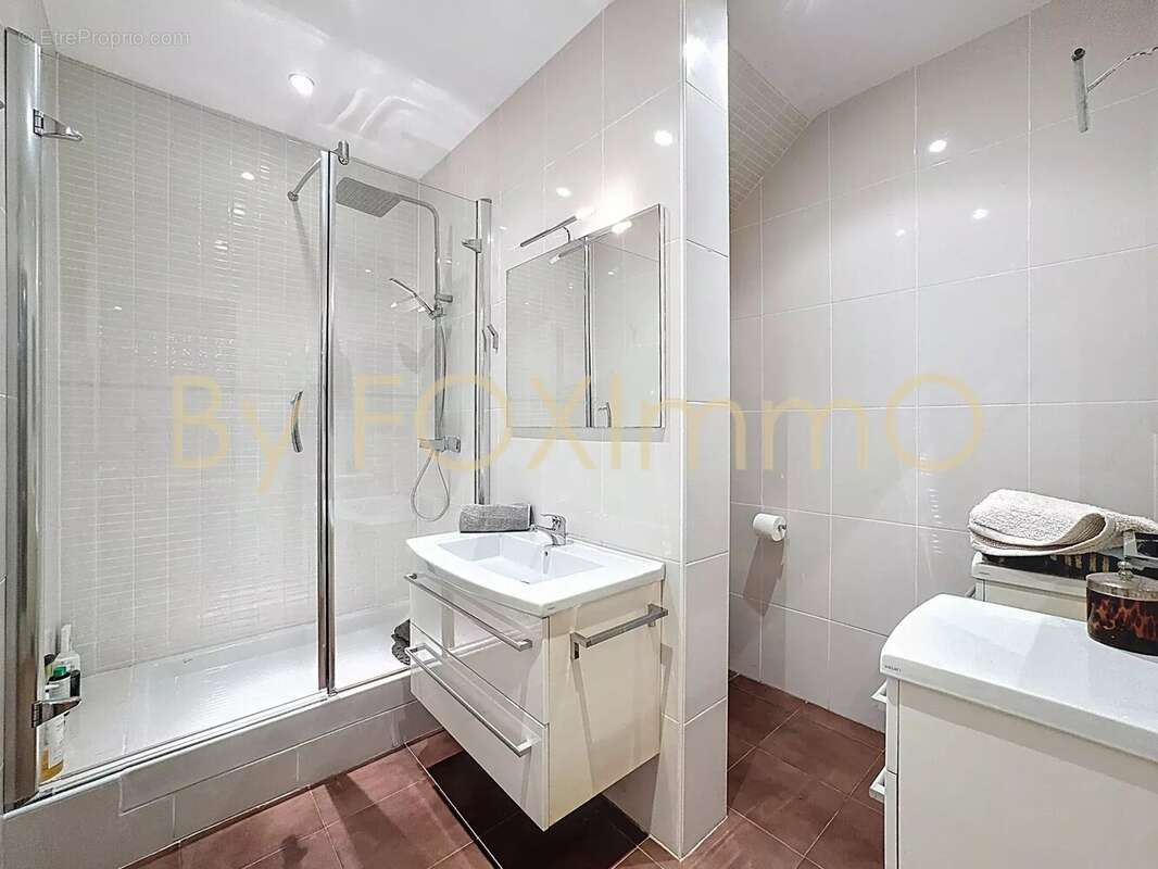 Appartement à VILLENEUVE-LOUBET