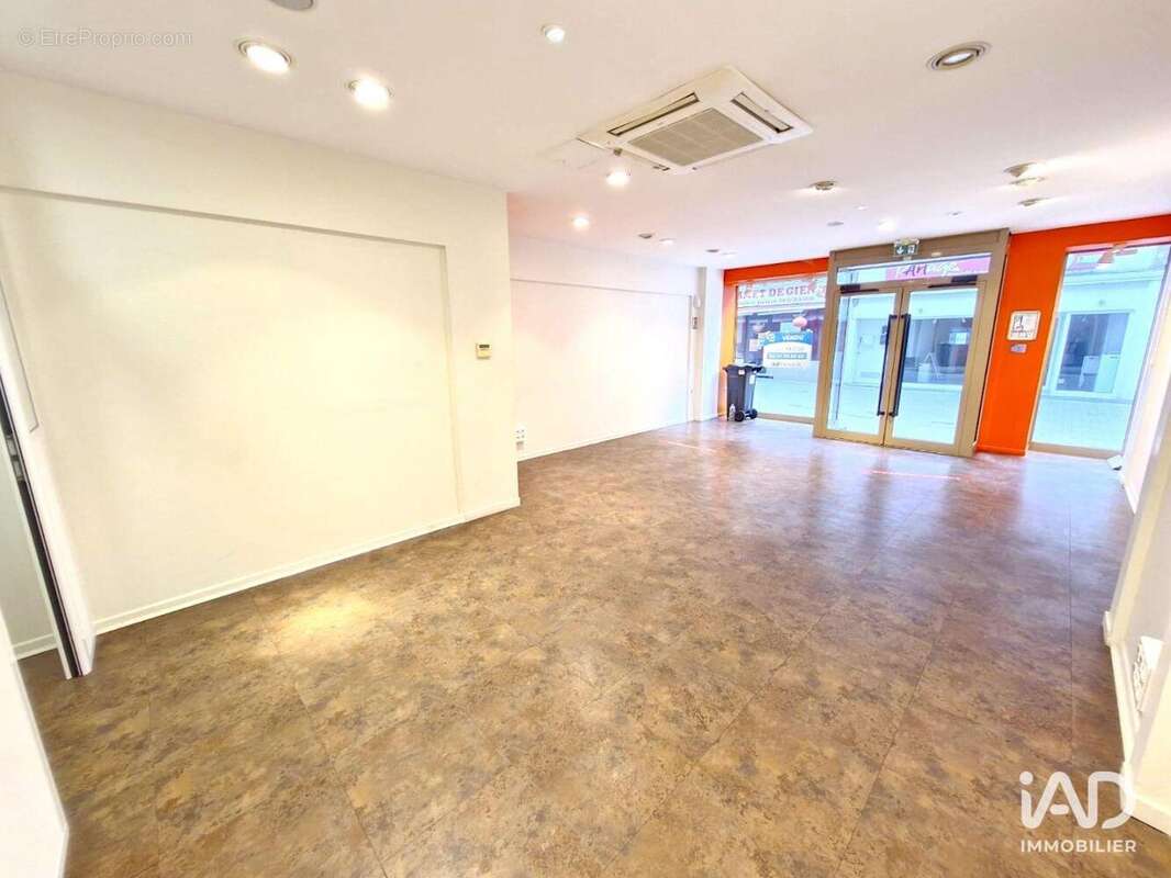 Photo 8 - Commerce à GIEN