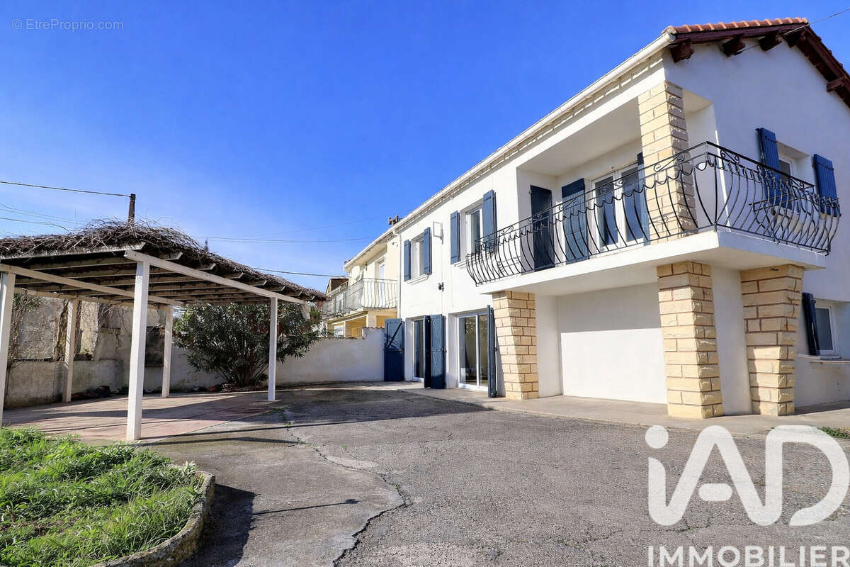 Photo 3 - Maison à SORGUES