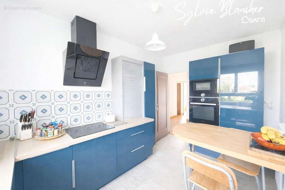 Appartement 126 m² à Caen  - photo 4