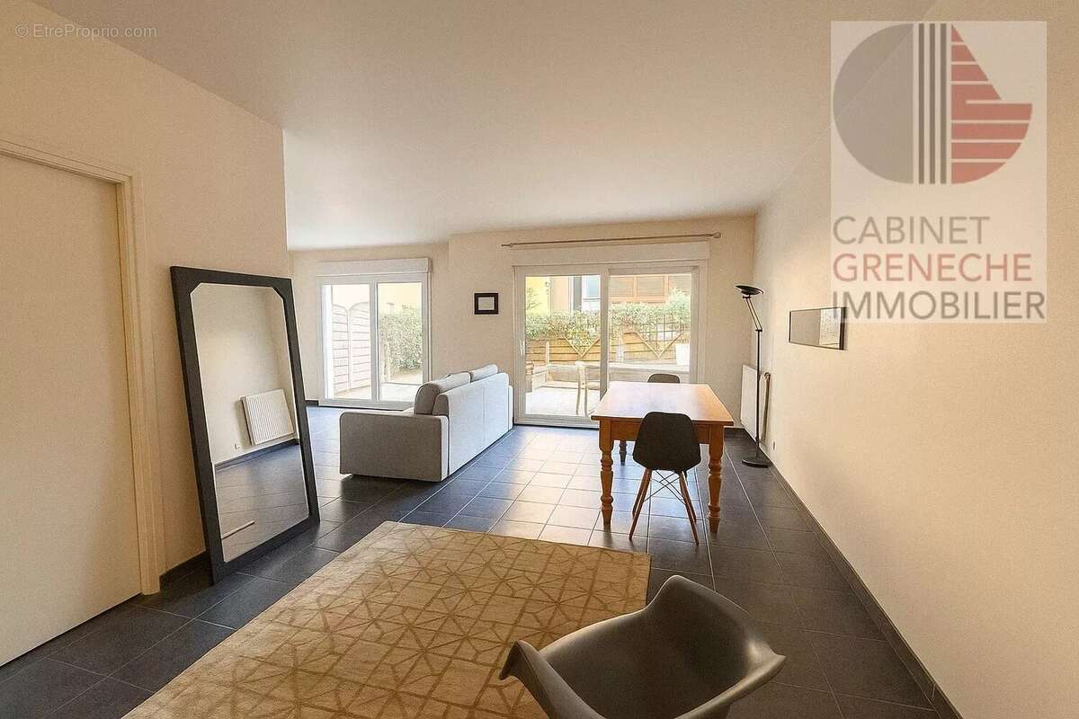 Appartement à EVIAN-LES-BAINS