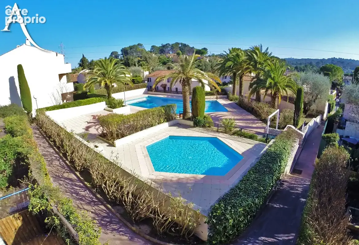 Photo Appartement à Mougins au prix de 279 000€