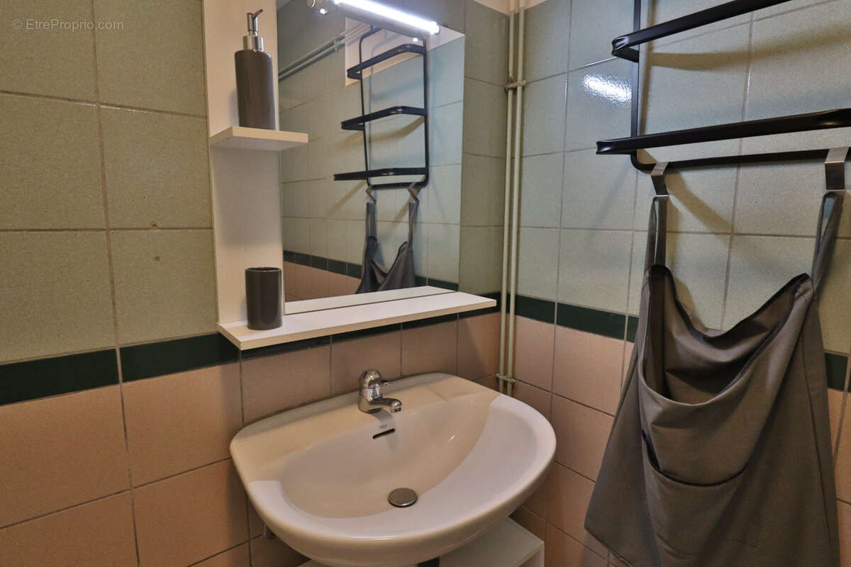 Appartement à SAINTE-SAVINE