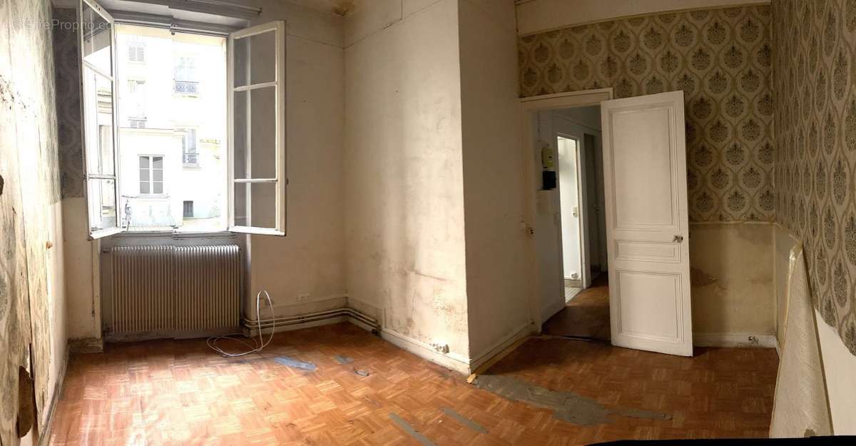 Appartement à PARIS-19E