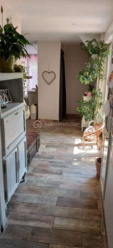 Maison à MOLIERES-SUR-CEZE