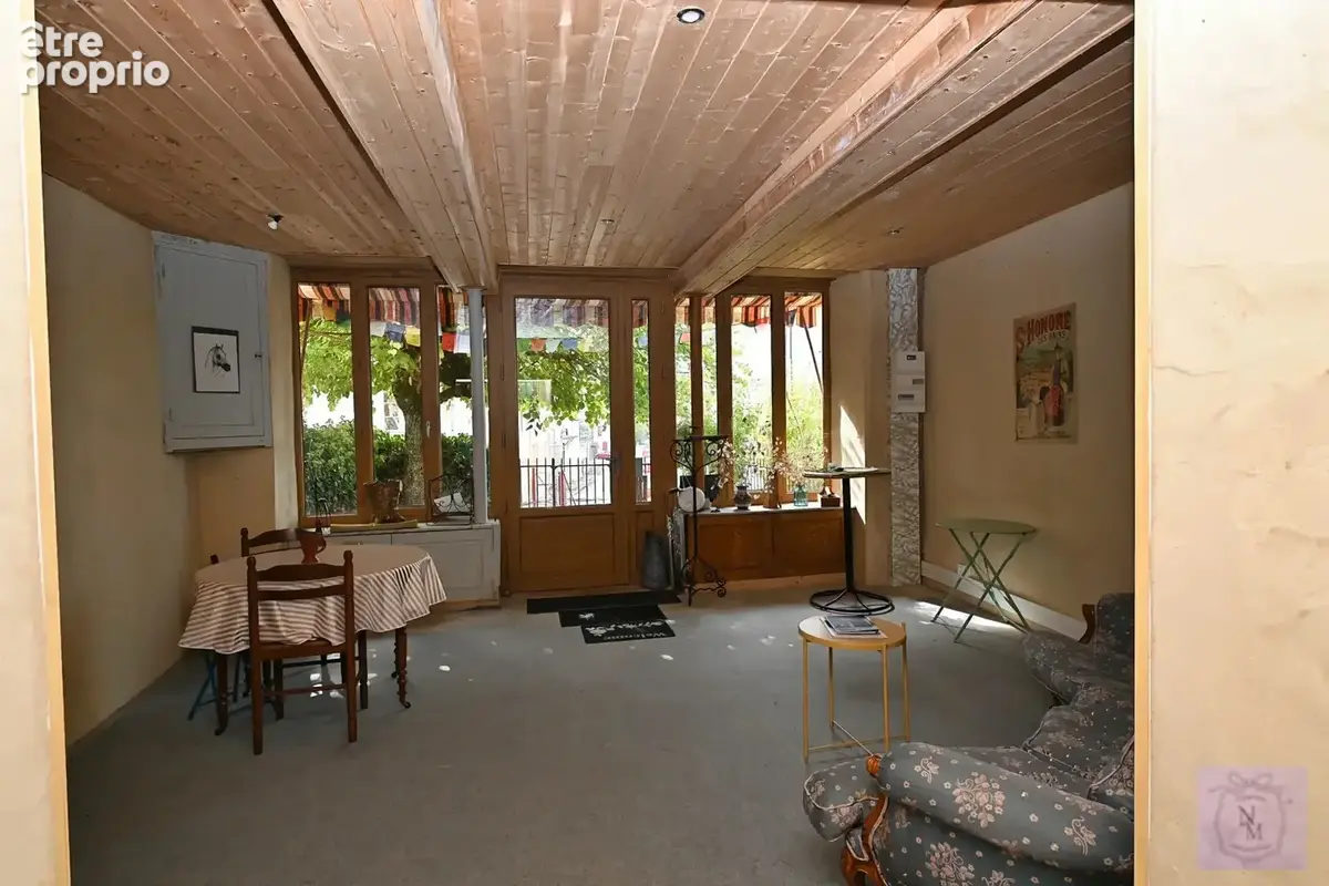 À vendre : maison de caractère à Saint-Honoré-les-Bains - photo 13