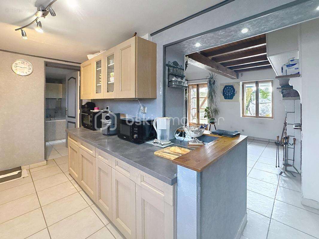 Maison à LE GROS-THEIL