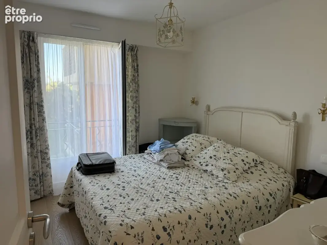 Bel appartement 3 pièces avec vue mer - Saint-Tropez - photo 8