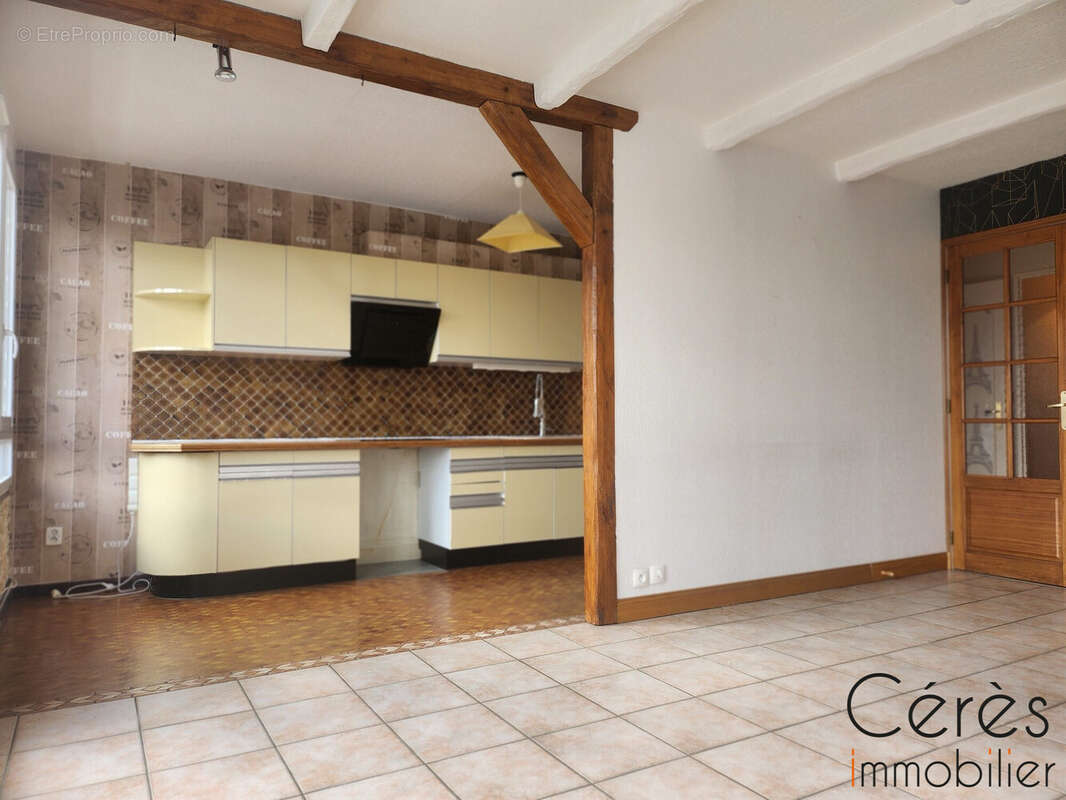 Appartement à NOISY-LE-SEC