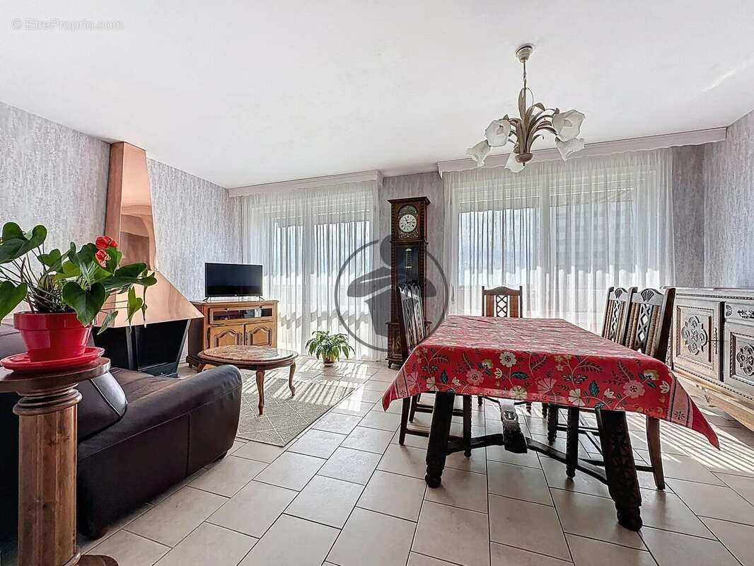 Appartement à SAINT-QUENTIN