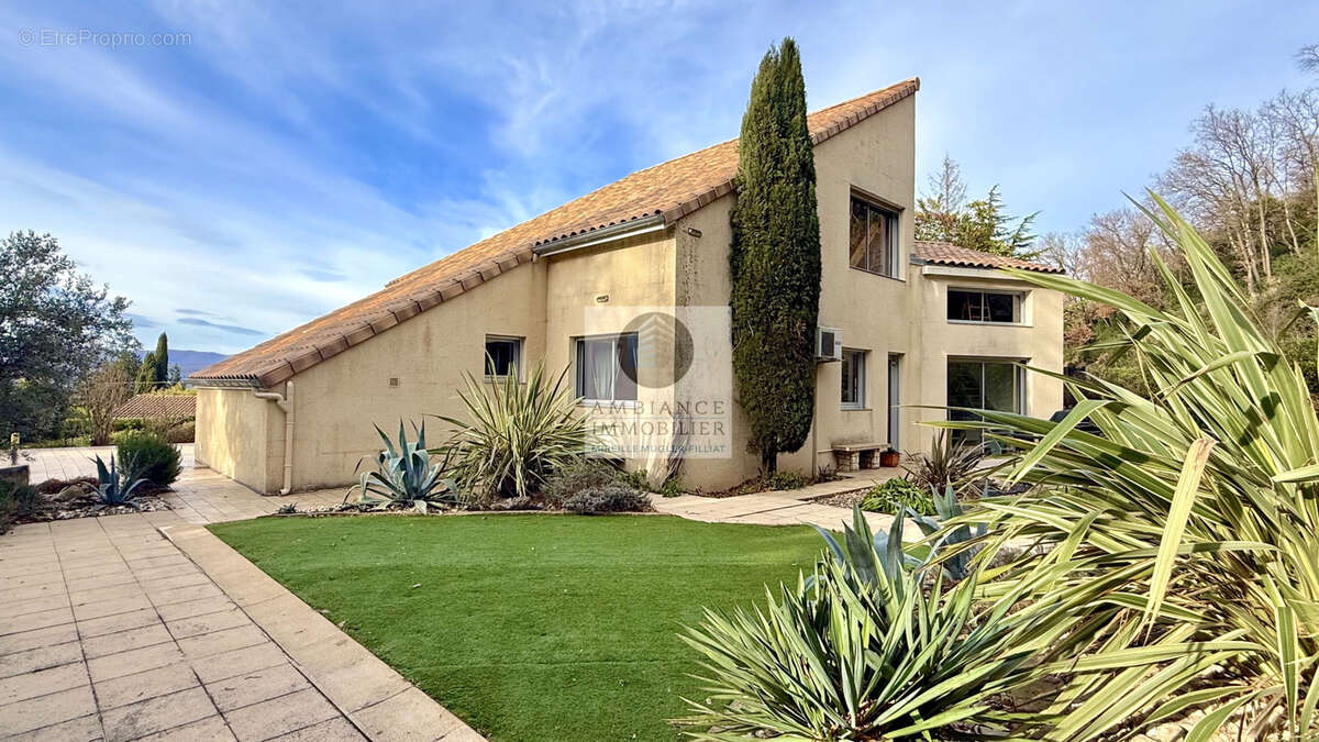 Maison à LORIOL-SUR-DROME