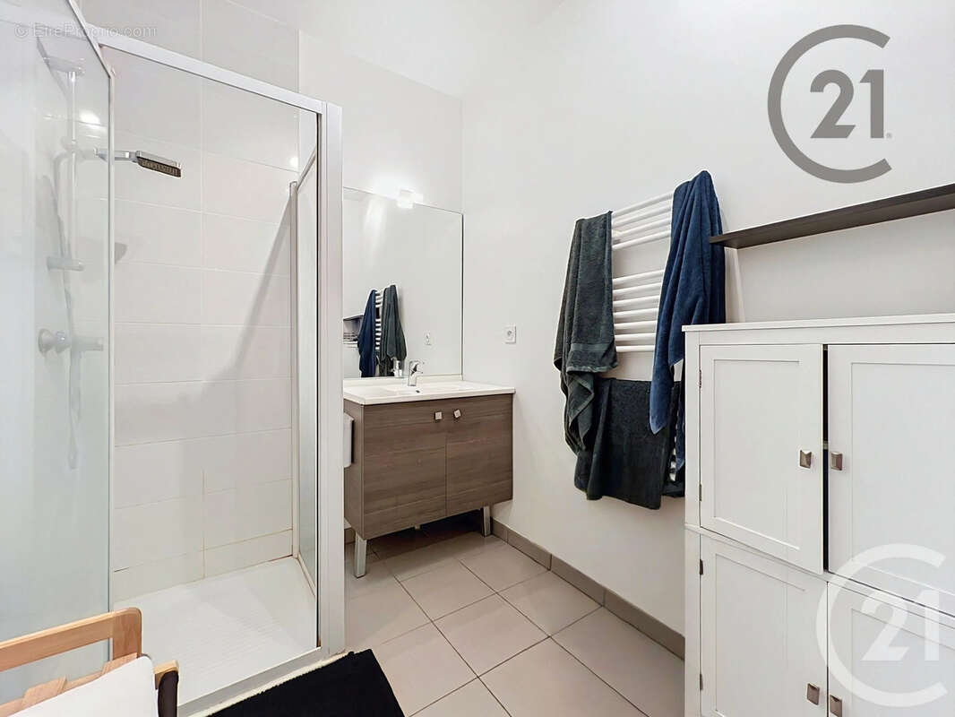 Appartement à BEZANNES