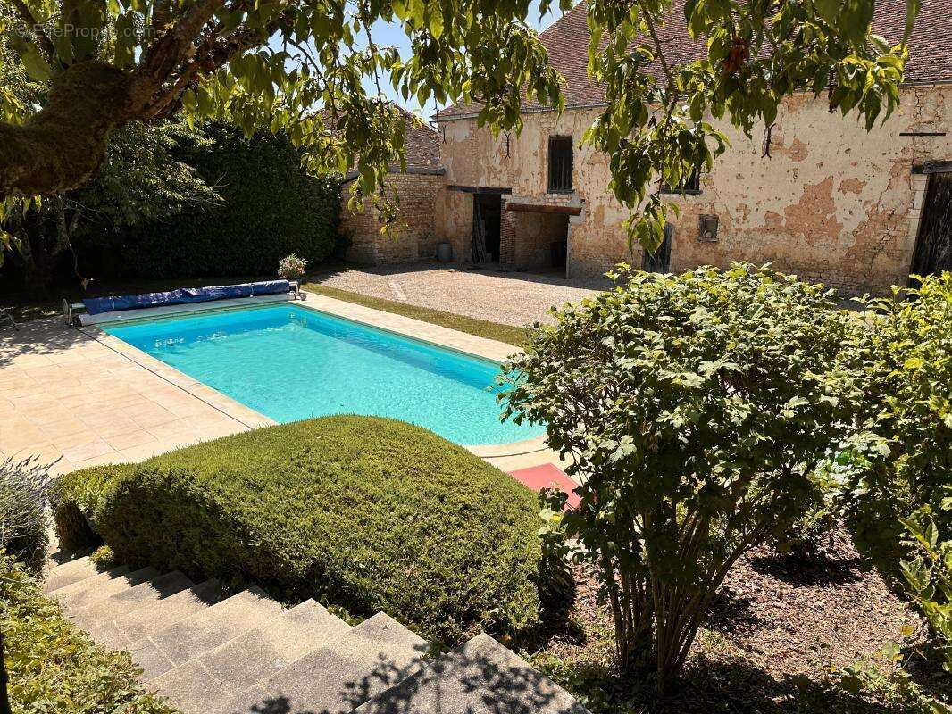 Maison à VENDEUVRE-SUR-BARSE