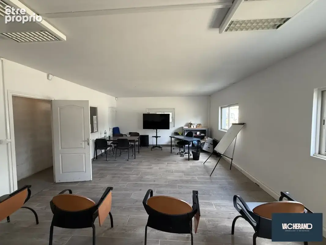 Commerce 450 m² à vendre à Tourcoing (59200) - photo 3