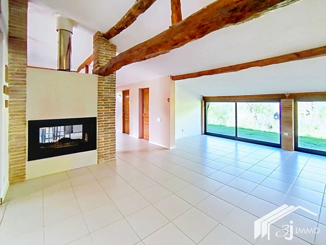 Maison à BRETX