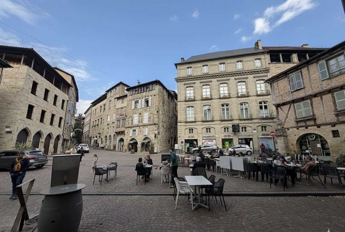 Commerce à FIGEAC