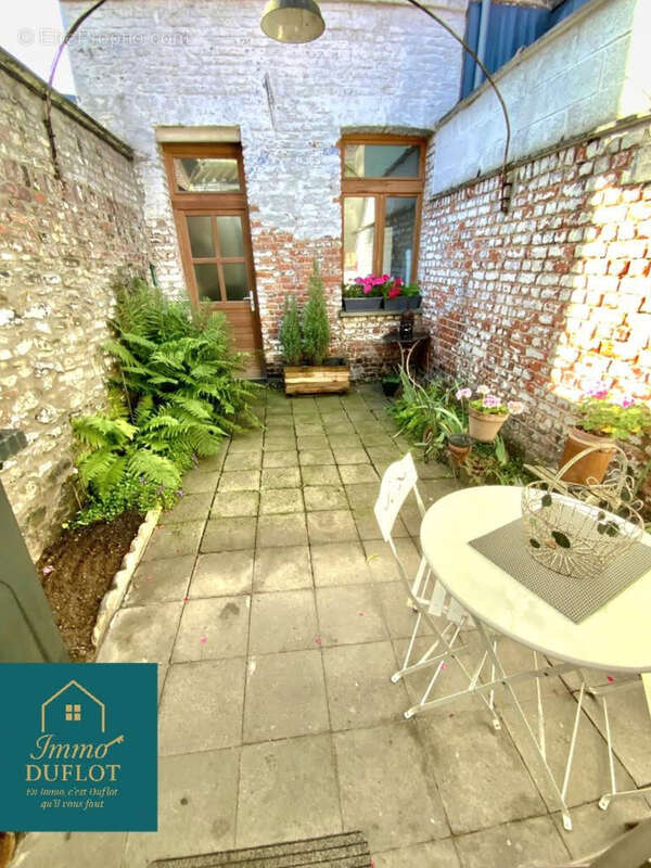 Maison à SAINT-AMAND-LES-EAUX